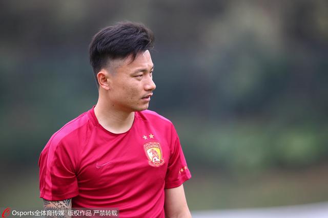 办公室无遮羞调教屁股