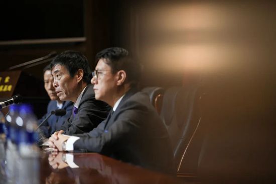 日我逼