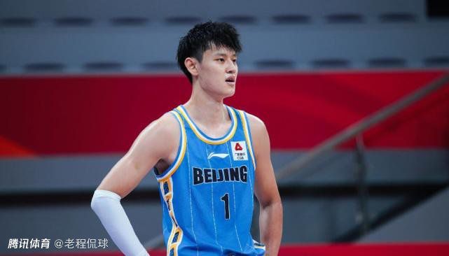 精品人在线二区三区