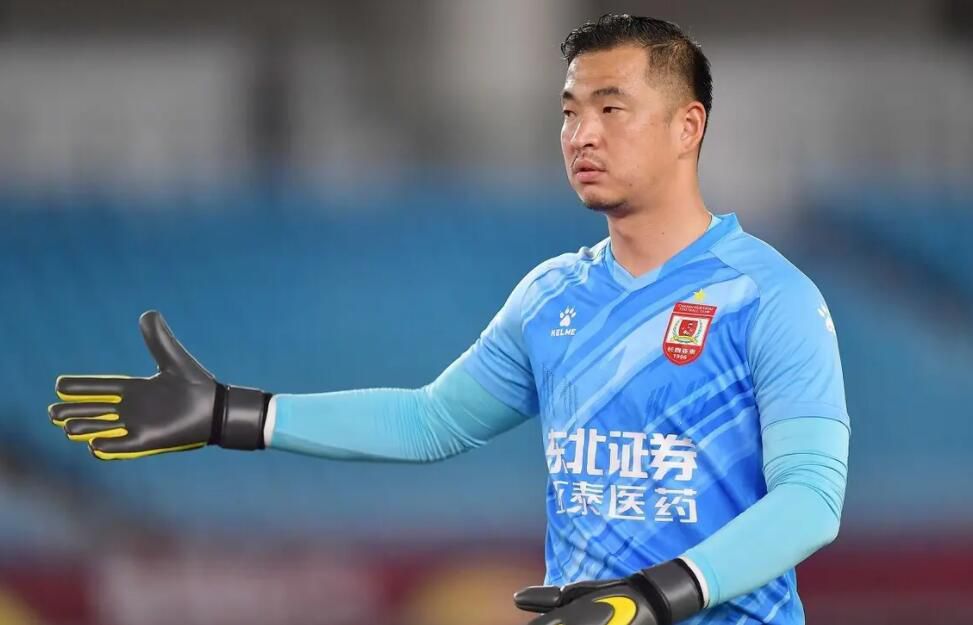 美女伊人